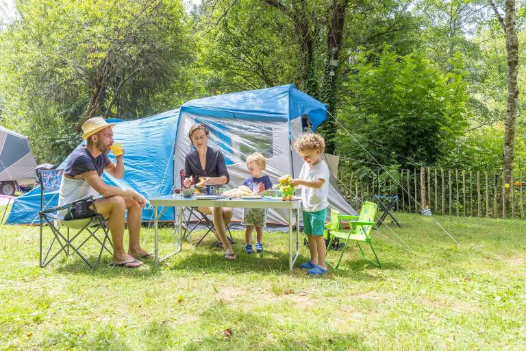 tarp camouflage Woodland Medium Duty Poly Tarps Medium Duty Poly / Green Camo / 14' x 20' Farbe:Aprikosenknall these tarps adapt effortlessly puristischer Bikeständer Kaufberatung: Rennrad unter 500€
